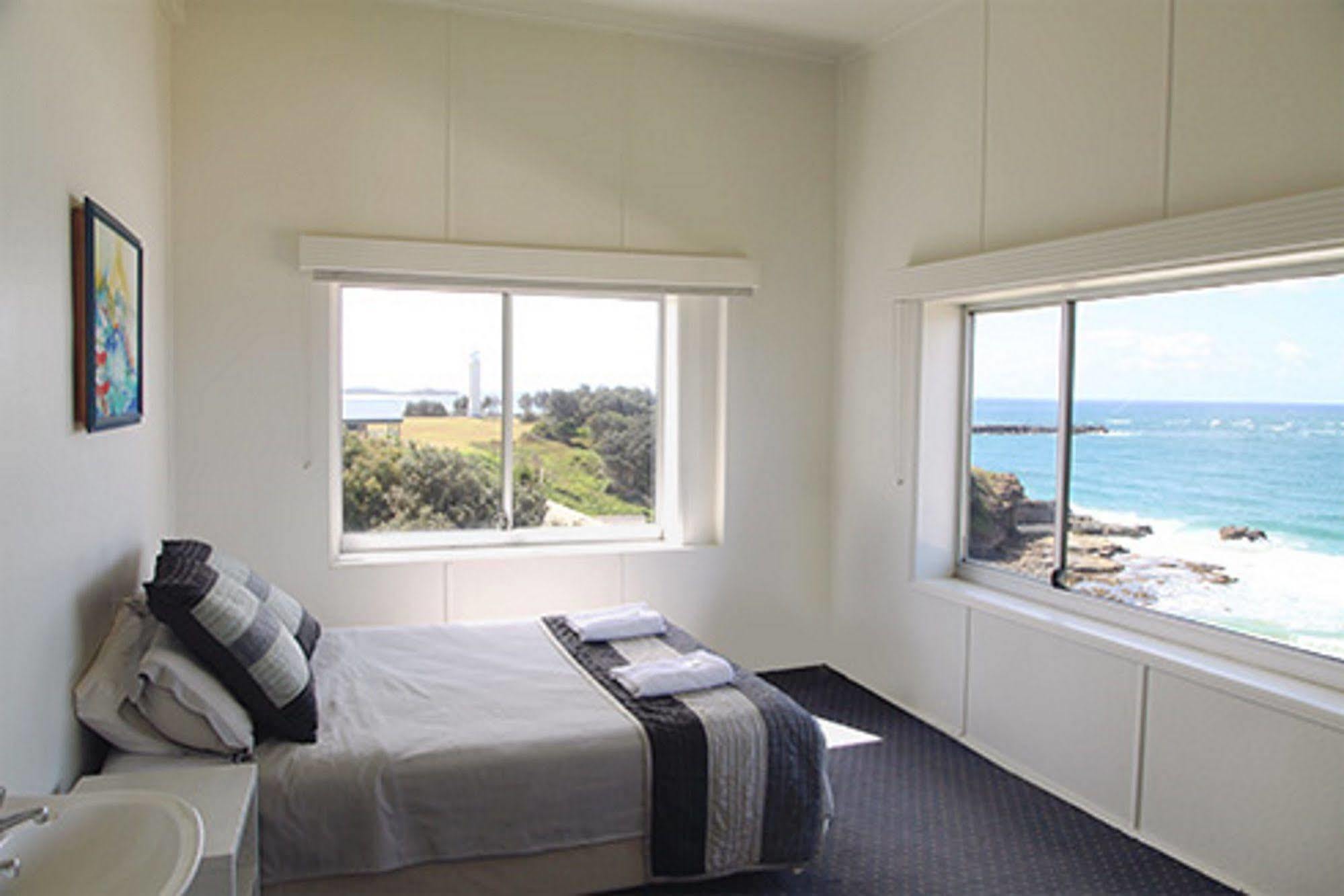 Pacific 4*
